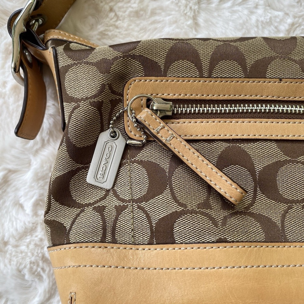Vintage Coach Signature Logo East West Bag Jacquard C 9363 Y2K Hobo Shoulder Bag - Picture 2 of 16
